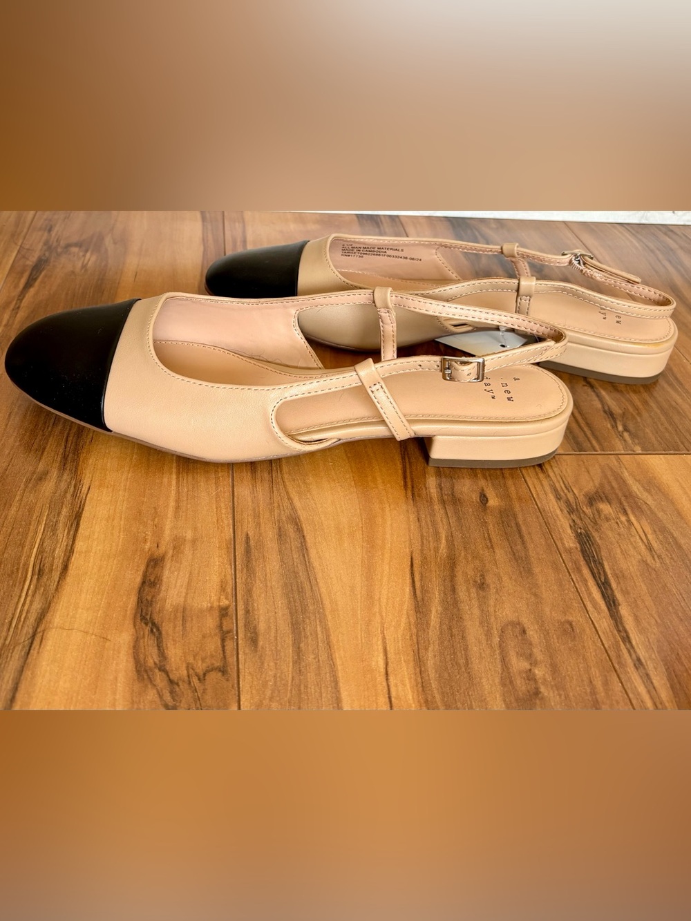 A New Day Two-Tone Beige and Black Cap-Toe Slingback Ballet Flats size 8.5 - Picture 5 of 6